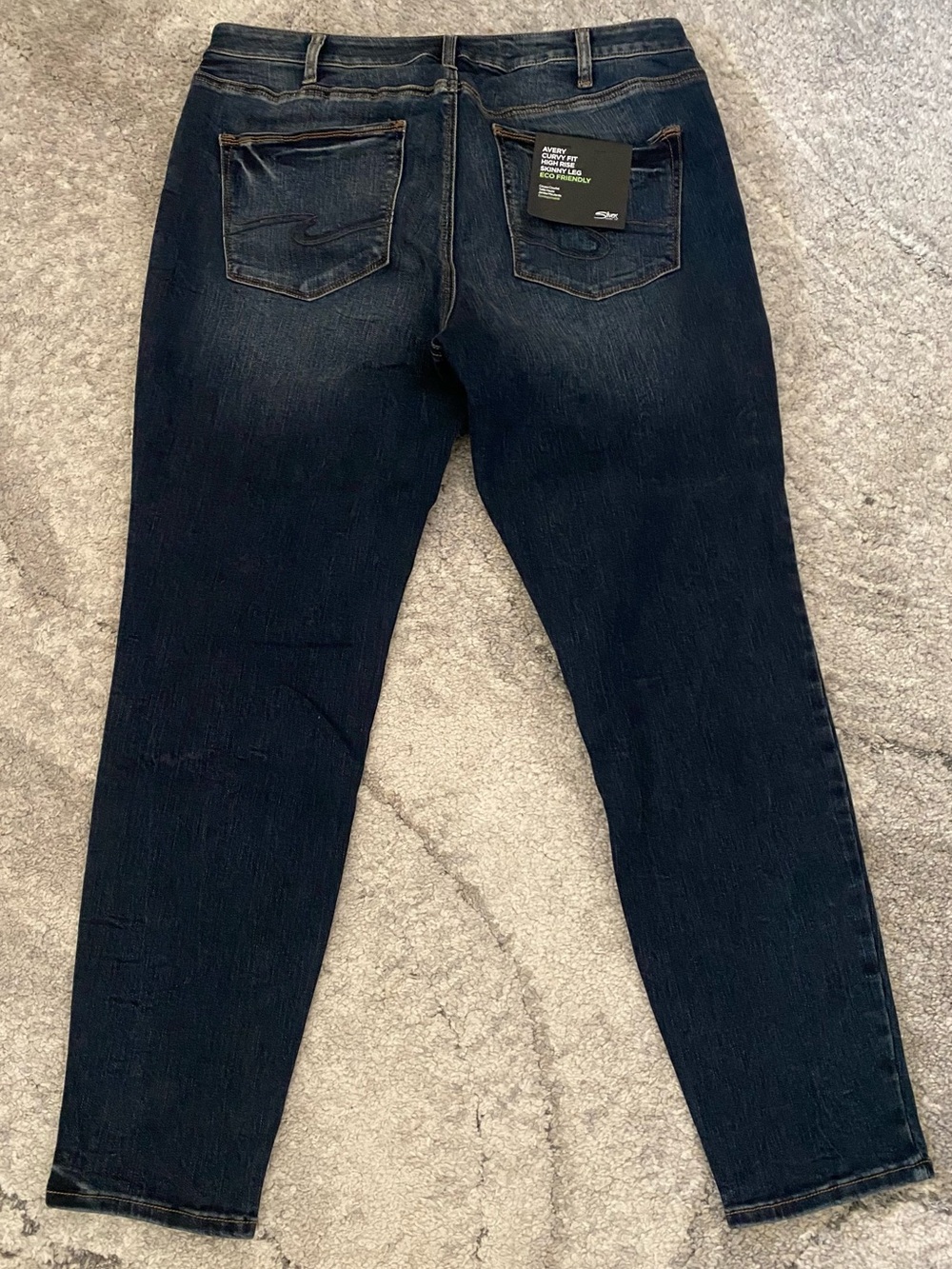 Silver Jeans Avery Curvy Fit High Rise Skinny Size 16W NWT - Picture 5 of 10